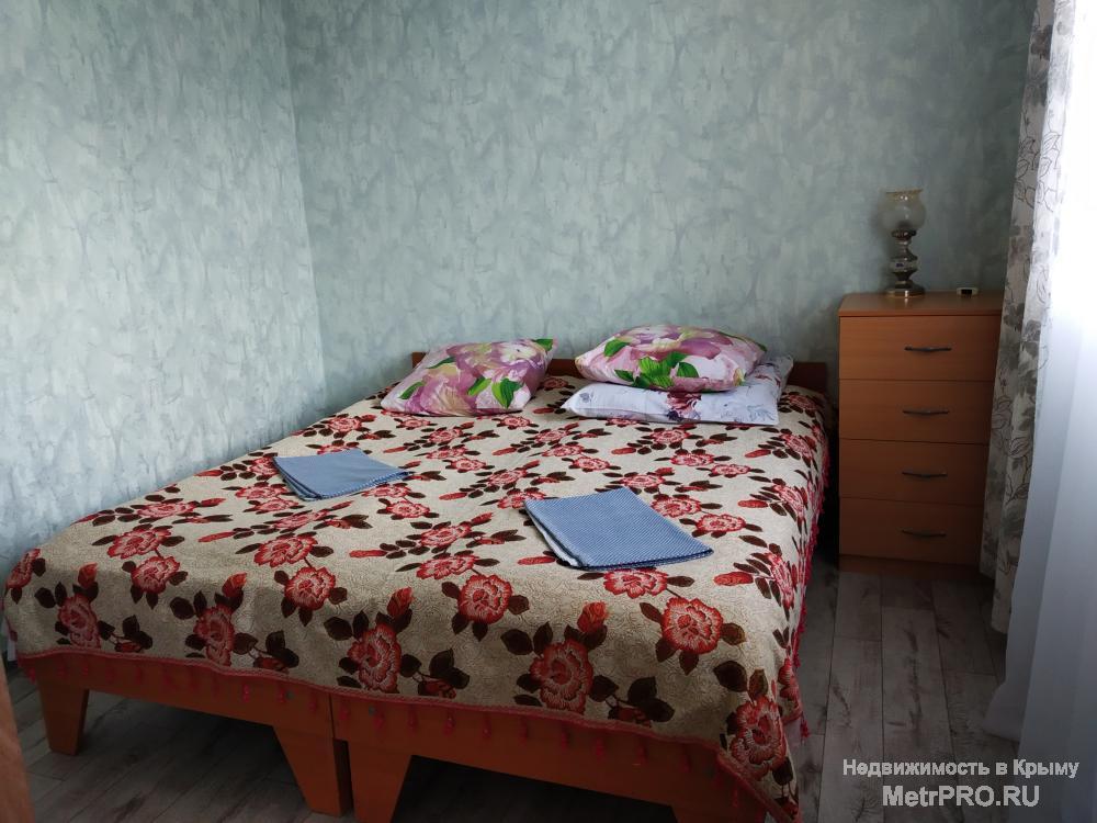 Сдам свой 3х комнатный дом, не далеко от моря по ул. Назаровская 5, в Евпатории. Дом расположен в исторической части... - 6
