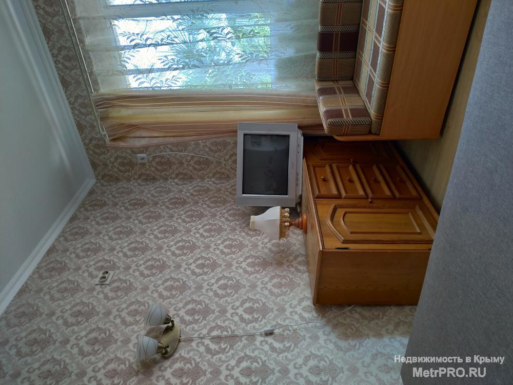 В районе Воронцовского парка в Алупке сдаю три изолированные комнаты 'под ключ' для 1-4 чел., также отдельно стоящий... - 15