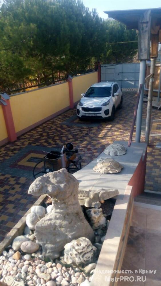 Продается загородный дом 300 м2 на участке 15 сот в к/п Лавровое. Дом из кирпича, 2000 г. постройки. Расположение:... - 10