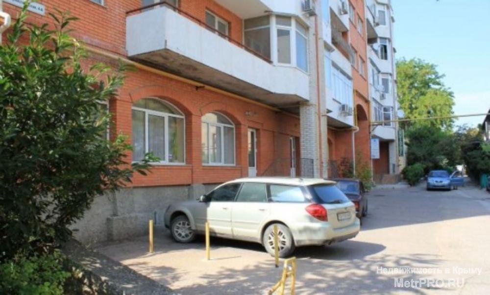 Продам помещение склада 204,5 кв.м. + по ул. Коммунистическая 4А.   Помещение в собственности с 2002  года.... - 2