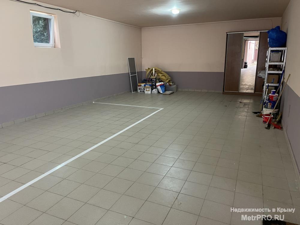 Элитная 4-х комнатная квартира в Севастополе 130м2  Уютная и теплая. Располагается в тихом районе. Вокруг много... - 29