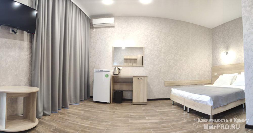 Добро пожаловать в наш гостевой дом - 120 м кв., расположен в тихом центре Севастополя. К Вашим услугам 4 уютных... - 3