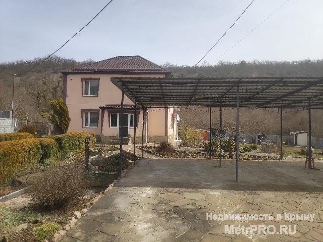Продаются два дома на двух участках земли как один объект в Крыму в очень живописном месте. Двухэтажный дом -... - 2
