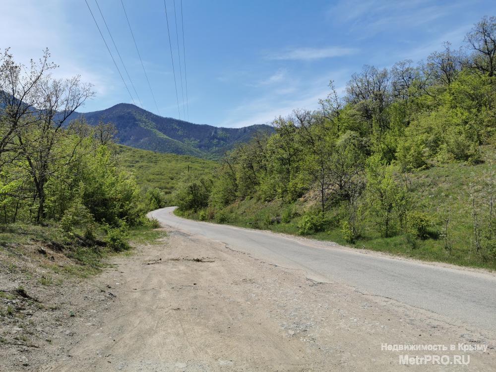 Республика Крым, г Алушта,  пос. Розовый, ул Ароматная.    В окружение леса, продается видовой земельный 11,87 соток... - 8
