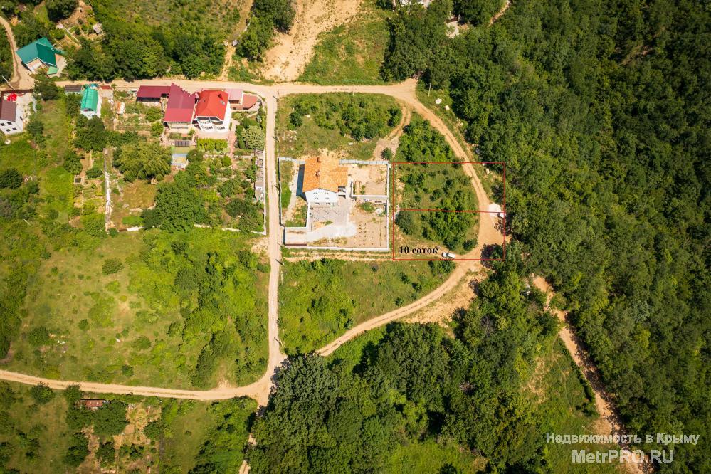Республика Крым, г Алушта,  пос. Розовый, ул Ароматная.    В окружение леса, продается видовой земельный 11,87 соток... - 18