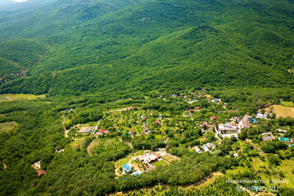 Республика Крым, г Алушта,  пос. Розовый, ул Ароматная.    В окружение леса, продается видовой земельный 11,87 соток... - 20
