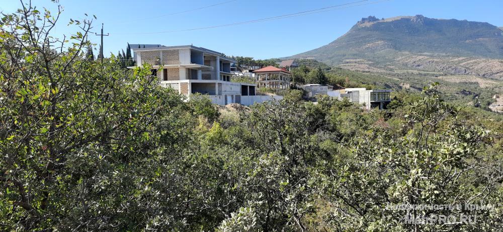Продам участок, пос. Семидворье, от Алушты 7 км. мкр.Надежда. Участок имеет наклон, не перекрываемое панорамное...