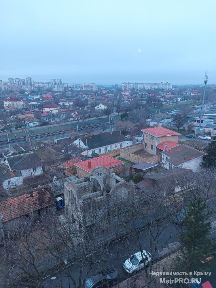 Респ. Крым г.Симферополь ул.железнодорожная(мос.кольцо р-н) 3-х комнатная кв-ра, 8/9эт. современный лифт,комнаты... - 3