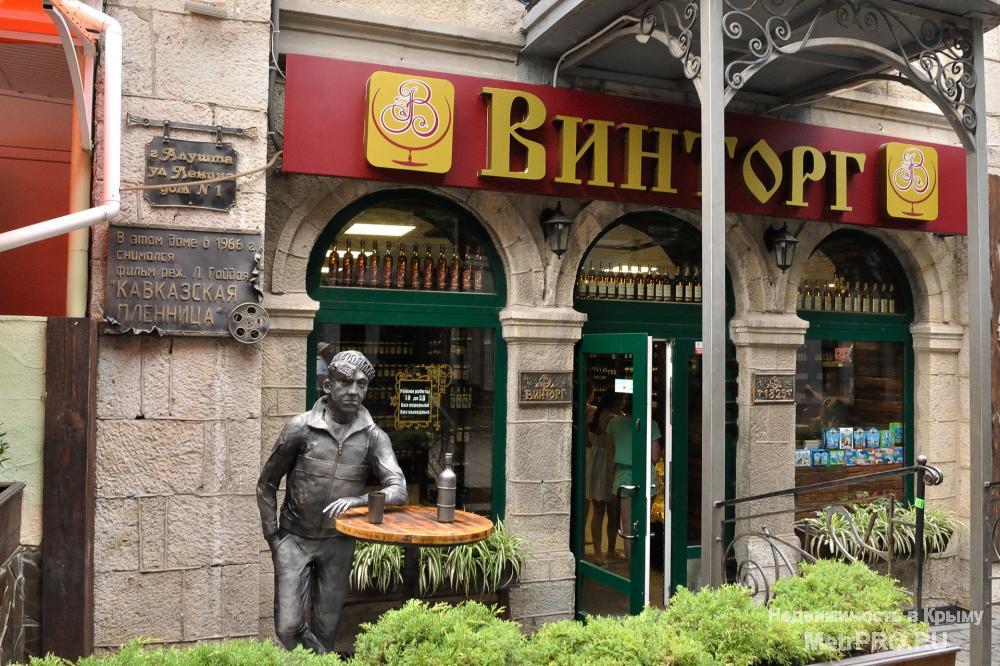 Аренда / 1-комнатные, АЛУШТА, Ленина улица, 1 500 р. Сдаётся однокомнатная квартира со всеми удобствами, до моря 100 метров, Номер находится у центральной набережной г... - 9