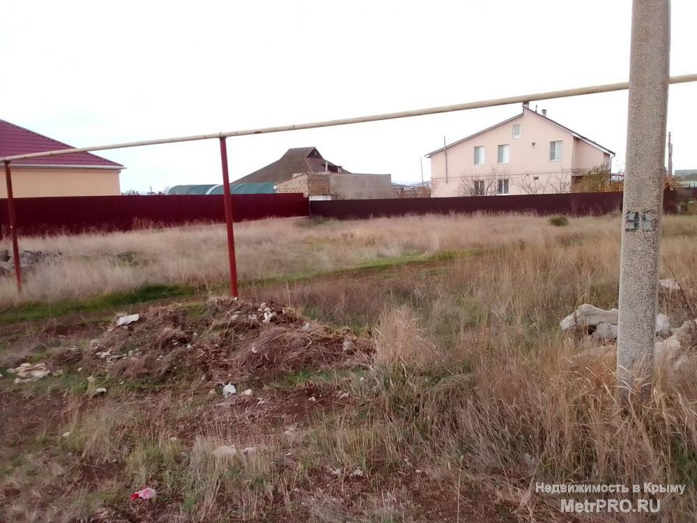 Продается земельный участок в шаговой доступности от моря (800 м) В пгт Приморский на ул. Адаманова .  Участок под... - 1