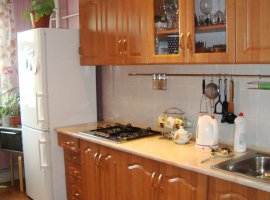 Продается 2комнатная квартира улучшенной планировки по адресу:...