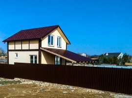 Продается великолепный и уютый дом в 730м от Евпатории, село...