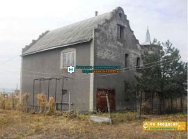 пгт Приморский, ул Кафа. Продажа, 2-х этаж.дом + мансарда, 143...