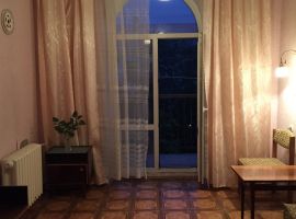 В Севастополе, в тихом зеленом центре ( ул. Советская, 2 минуты от...