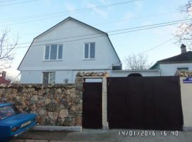 Продам дом 200м2 по ул. Арсенальная. Два отдельных входа ,три...