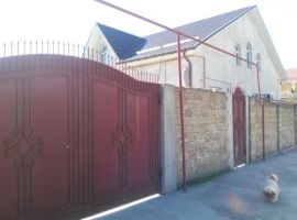 Продаю жилой дом 150кв со всеми условиями свет, газ, вода, на 8...