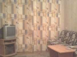 Сдам посуточно 2-к квартира 45 м2 на 1 этаже 3-этажного блочного...