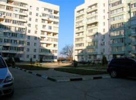 Продам 2-х комнатную квартиру по ул.Лексина.Квартира под чистовую...