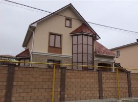 3-этажный коттедж 290 м&sup2; (пеноблоки) на участке 7.5 сот., в...