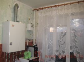 Продаётся 2-комнатная квартира в пгт. Гвардейское. 16 км. от...