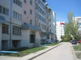 2-х ком. квартира 3-4 х местная      г феодосии. район динамо. бр-...