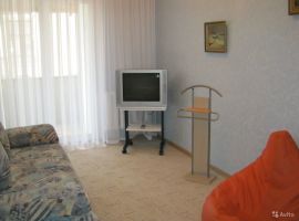 Сдам посуточно уютную двухкомнатную квартиру в центре Севастополя,...