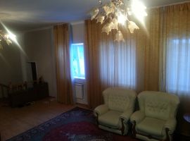 5 комнатная квартира,2 пристройки с разрешением,холл-54 м,2...