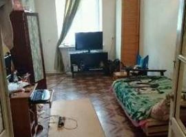 3-к квартира 68 м на 1 этаже 2-этажного кирпичного дома
Квартира...