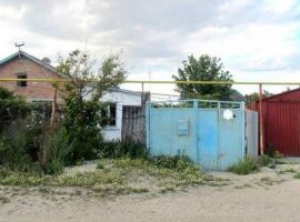 Продаётся участок с домом в черте города. Первая линия, удобный...