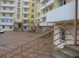 Продаётся 3-х комнатная квартира, между морем и камышами,...
