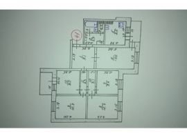 Продается 5 комн. квартира, 96 м2. Центральный район, удобное...