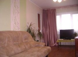 Продам ухоженную квартиру в Симферополе(Центральный район) 8 этаж...