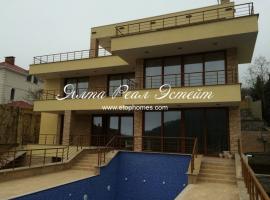 Продается эксклюзивный дом в Большой Ялте в элитном поселке....