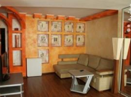 Продам 2-х комнатную квартиру в центре Симферополя на пр. Кирова!...