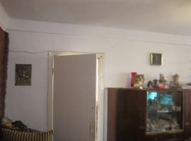 Продам 2-комнатную квартиру на ул. Дмитрия Ульянова. Общая площадь...