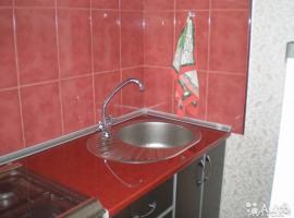 Продается отличная, просторная, светлая и очень ухоженная квартира...