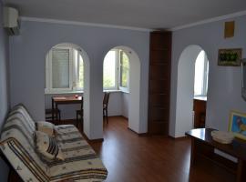 Продается 2-комнатная квартира в Крыму по соседству с санаторием, 5...