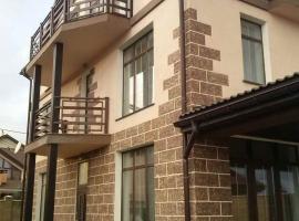 Продается современный 3-х этажный дом, площадью 300 м.кв.  в...