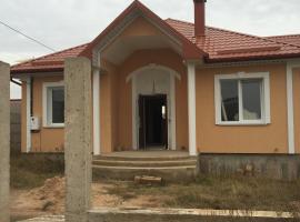 Дом в Симферопольском районе пос. Пионерское, площадь 110 м.кв., 3...