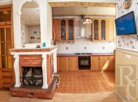 В продаже четырех комнатная квартира 