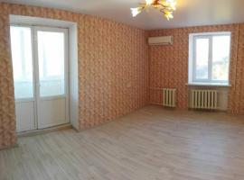 Республика Крым, Симферополь, ул. 51 Армии, 2-комнатную квартиру,...