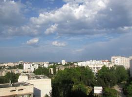 Продается двухкомнатная квартира на Генерала Мельника 8эт/9,...