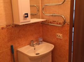 Сдам отличную просторную 1к (42 кв м), новую квартиру на...