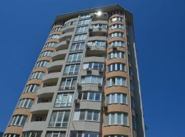 Предлагается на продажу 2-комнатная квартира в Ялте в центральном...