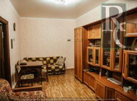 В продаже двухкомнатная квартира на северной стороне! Дом теплый,...