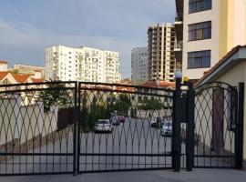 Продаются квартиры в 3-этажном таунхаусе в элитном жилом комплексе...