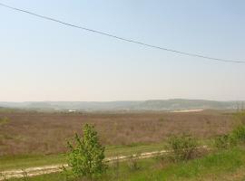 Продается 1,1 га сельхоз-земли в районе села Танковое. Участок...