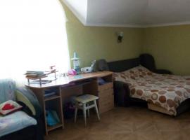 Продам однокомнатную квартиру в одноподъездном доме на Улице...