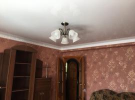 Сдаётся длительно трехкомнатная двухуровневая квартира по адресу...