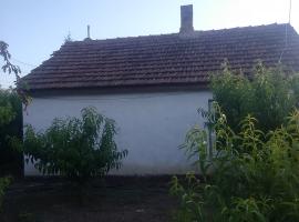 Крым, Бахчисарайский район Продам дом в 10 км от моря и 20 км от г....